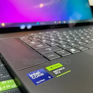 New Laptop Asus ROG Zephyrus G15 32GB Intel Core Ultra 9 SSD 1T