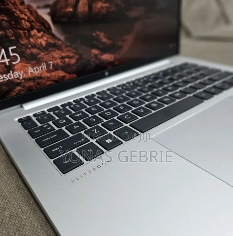 New Laptop HP EliteBook 840 10 16GB Intel Core i7 SSD 512GB
