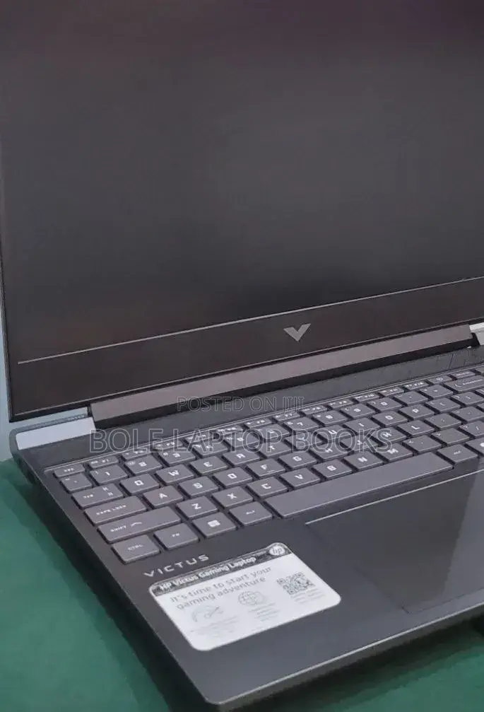 New Laptop HP Victus 15 16GB AMD Ryzen 7 SSD 512GB