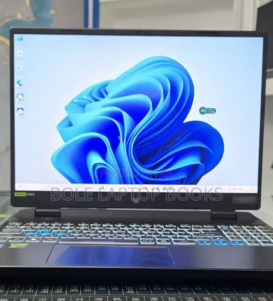 New Laptop Acer Predator Helios 300 16GB Intel Core i9 SSD 1T