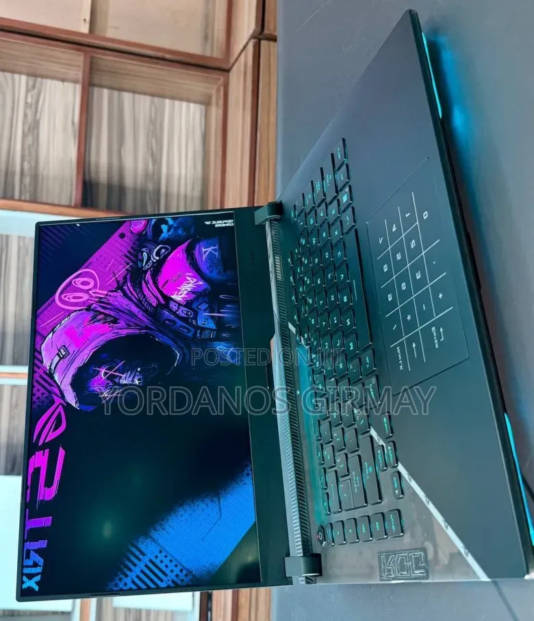 New Laptop Asus ROG Strix G15 16GB Intel Core i7 SSD 512GB