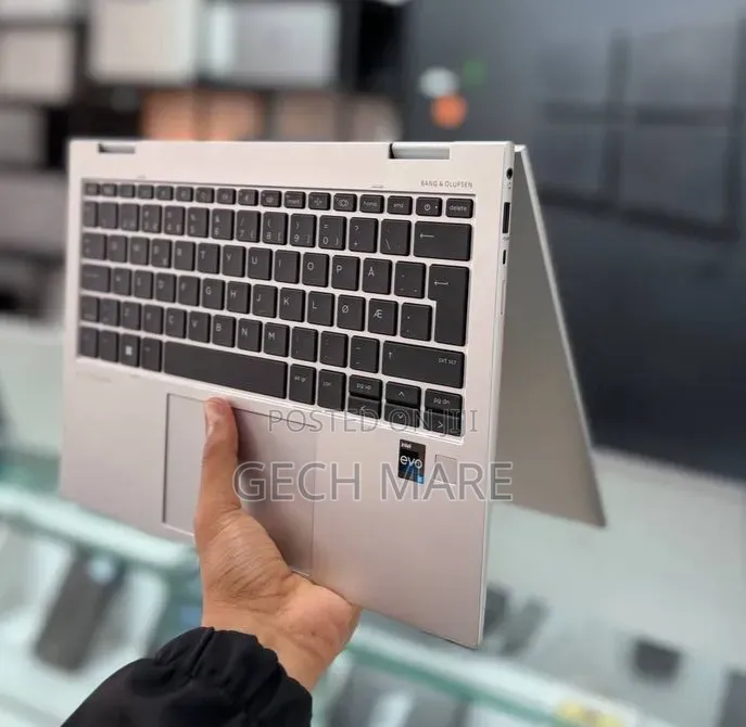 New Laptop HP Envy x360 16GB Intel Core i5 SSD 512GB