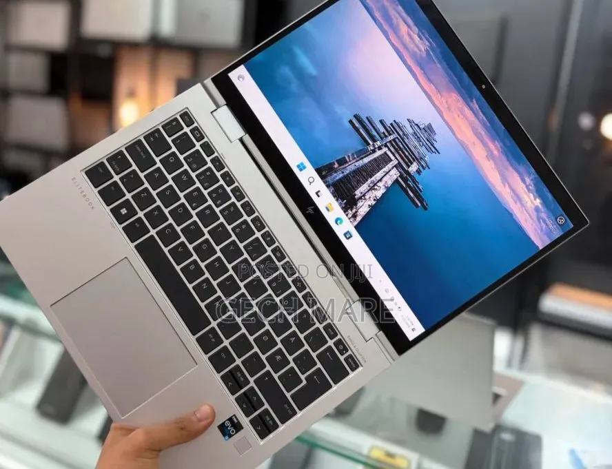 New Laptop HP Envy x360 16GB Intel Core i5 SSD 512GB