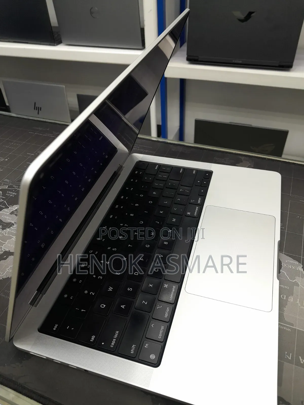 New Laptop Apple MacBook Pro 2021 M1 16GB Apple M1 SSD 512GB