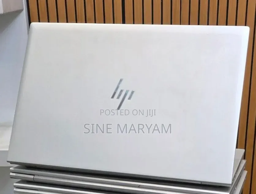 New Laptop HP EliteBook 840 G10 16GB Intel Core i7 SSD 512GB