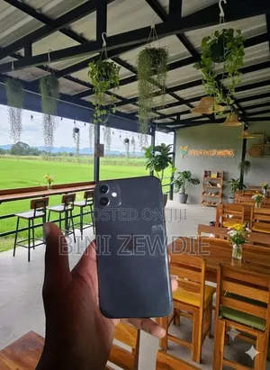 Apple iPhone 11 64 GB Black