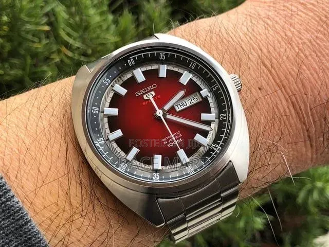 Seiko 5 Sports Watch