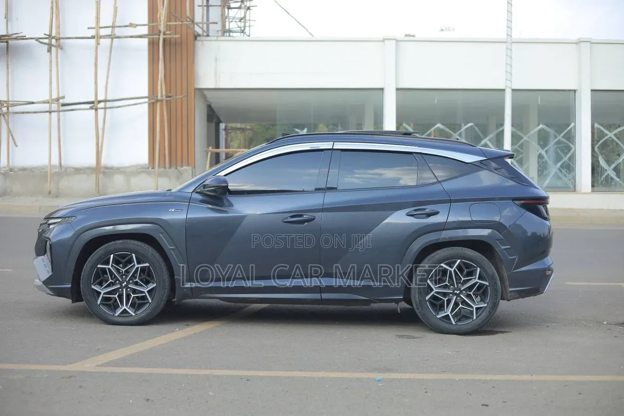 Hyundai Tucson 2022 Gray