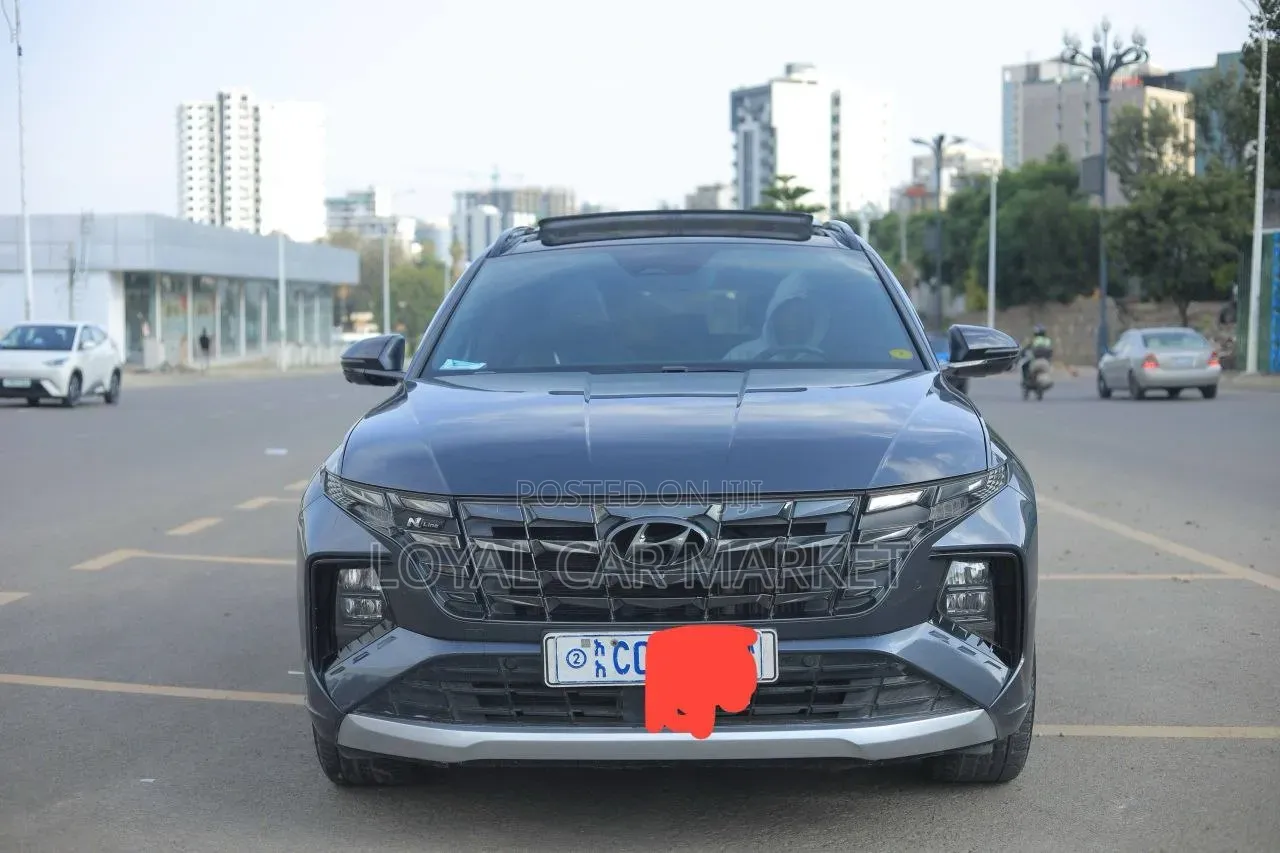 Hyundai Tucson 2022 Gray