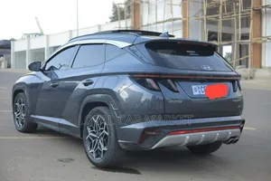 Hyundai Tucson 2022 Gray
