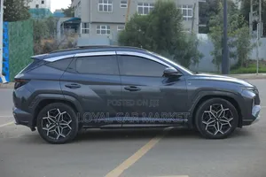 Hyundai Tucson 2022 Gray