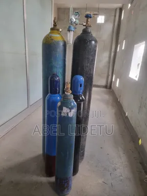 Complete Oxygen Cylinder Package – Ready for Immediate Use