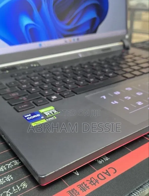 New Laptop Asus 16GB Intel Core i9 SSD 1T