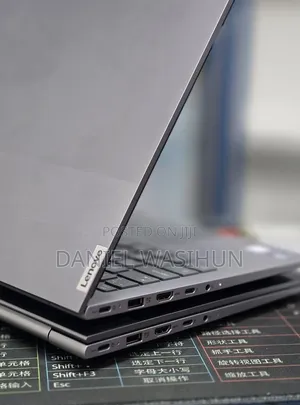 New Laptop Lenovo 16GB Intel Core Ultra 7 SSD 512GB