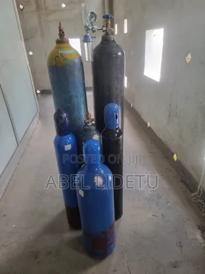 Professional Oxygen Cylinder Set for Clinics, Hospitals Home Use