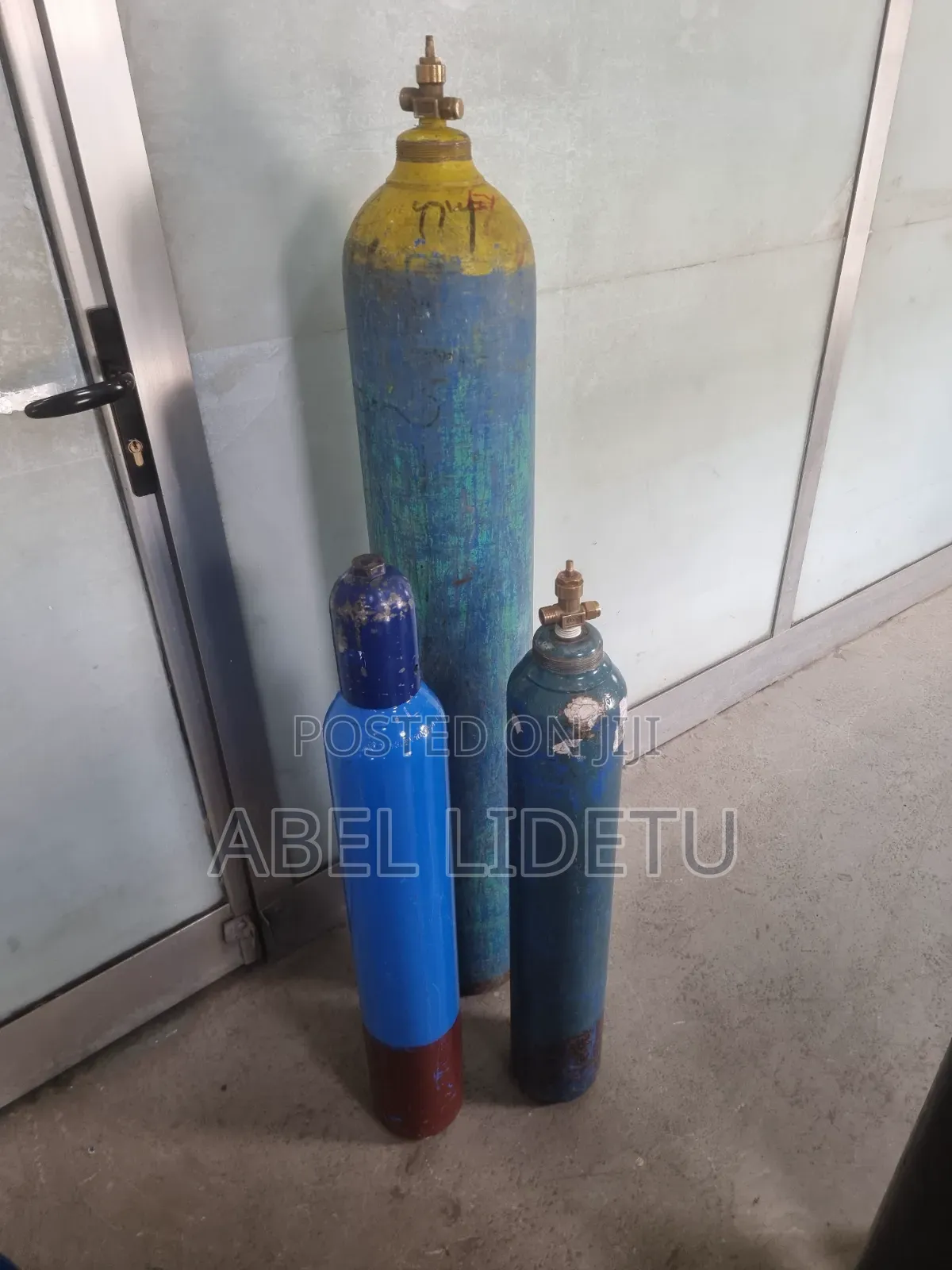 Complete Oxygen Supply Kit With High Purity Medical Oxygen Cylinder