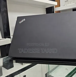 New Laptop Lenovo ThinkPad t495s 16GB AMD Ryzen 7 SSD 512GB