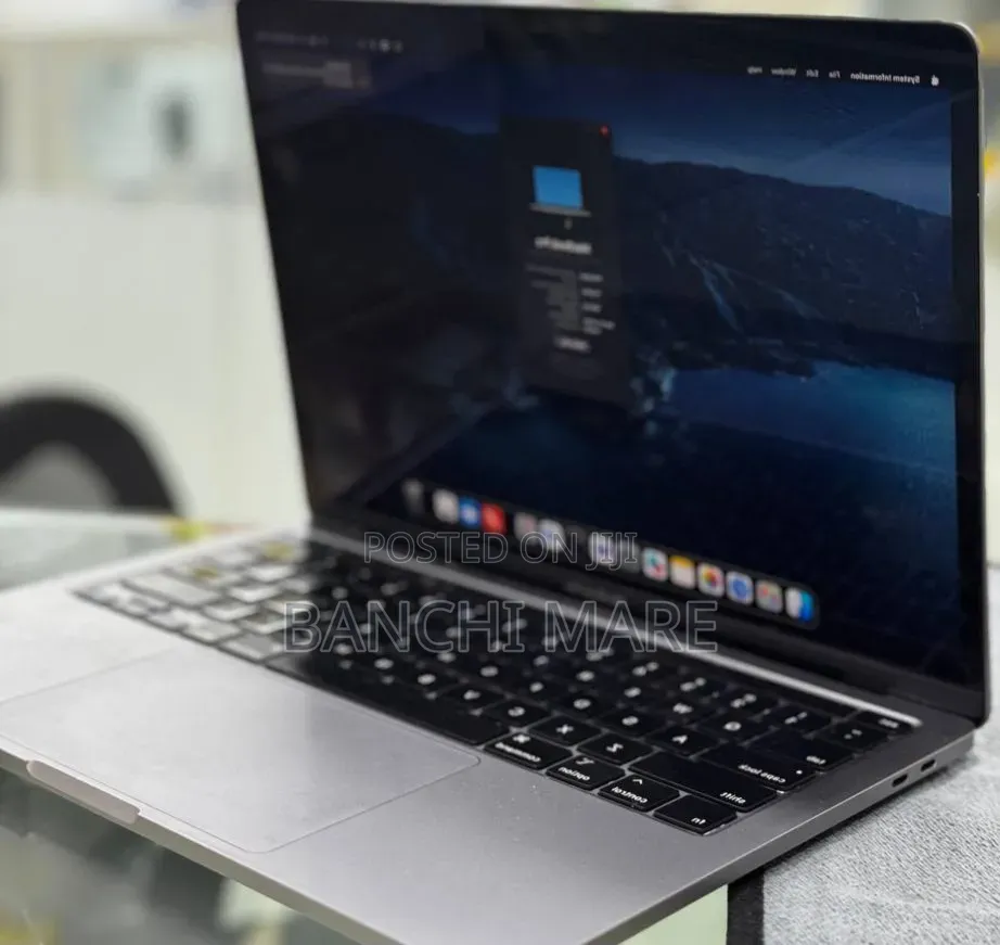 New Laptop Apple MacBook Pro 2020 8GB Intel Core i5 SSD 256GB