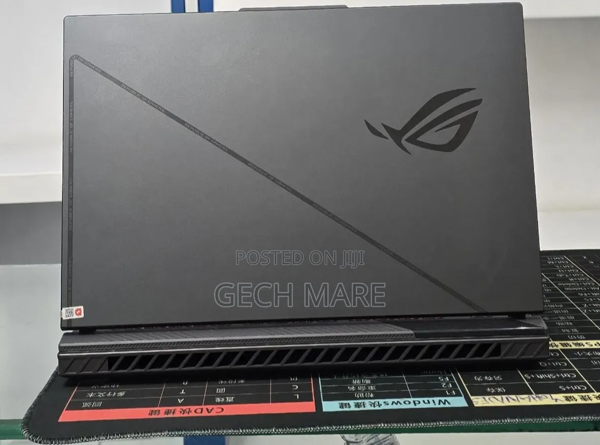 New Laptop Asus ROG Strix G15 16GB Intel Core i7 SSD 1T