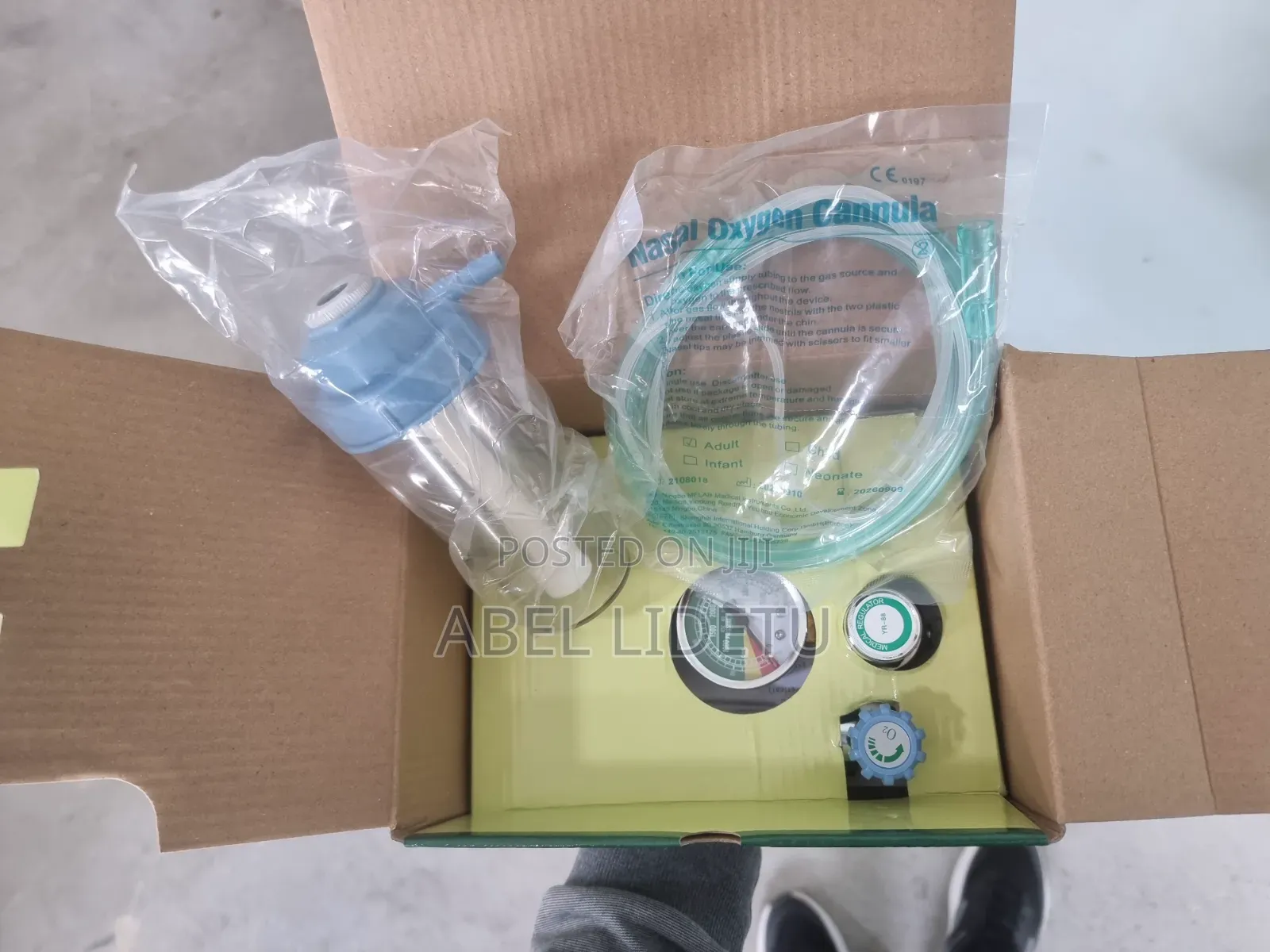 Medical Oxygen Pressure Regulator With Flow Meter Humidifier Bottle