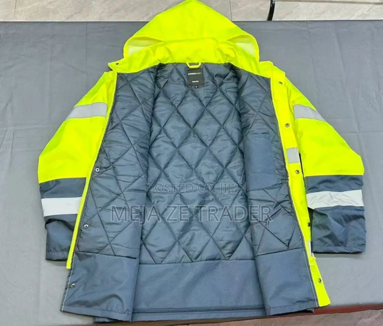 Traffic Jacket