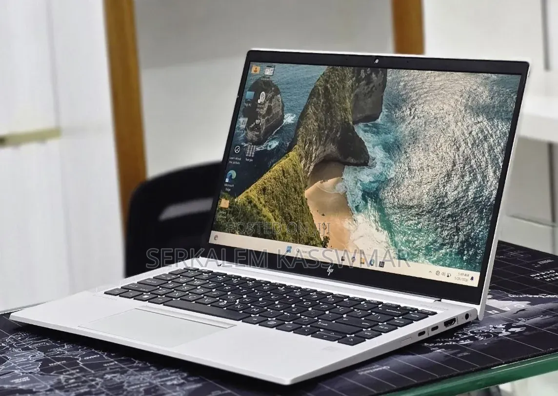 New Laptop HP EliteBook 845 G8 16GB AMD Ryzen 7 SSD 512GB