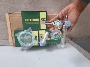 High-Precision Oxygen Pressure Regulator for Oxygen Cylinders
