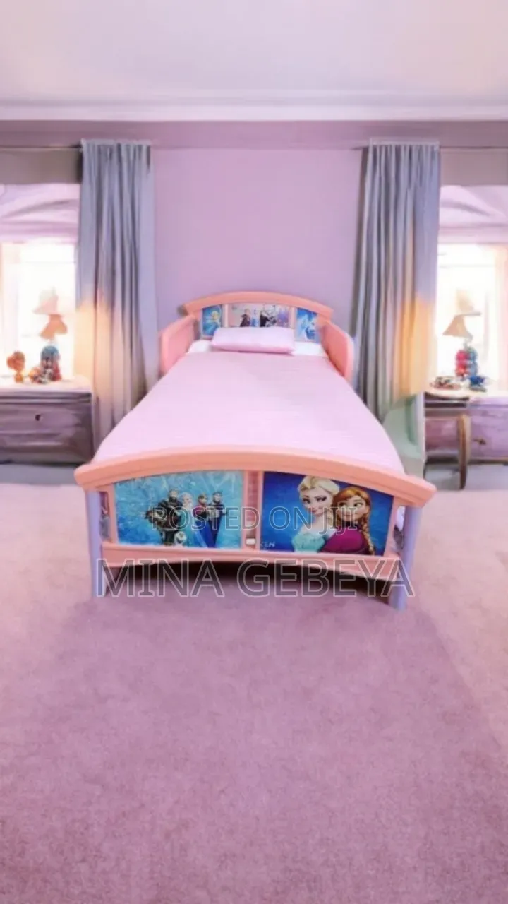 Adorable Baby/Kids Bed