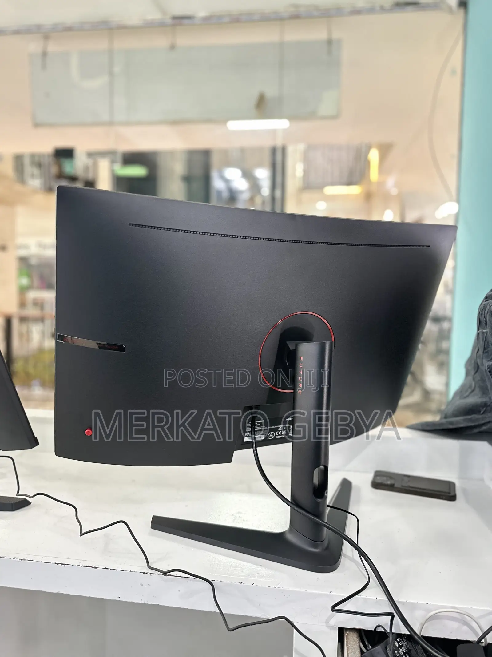  Koorui 32e6qc – 32”