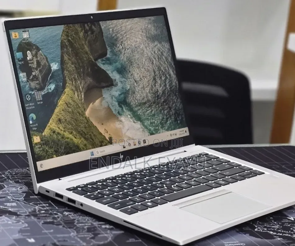 New Laptop HP EliteBook 845 G8 16GB AMD Ryzen 7 SSD 512GB