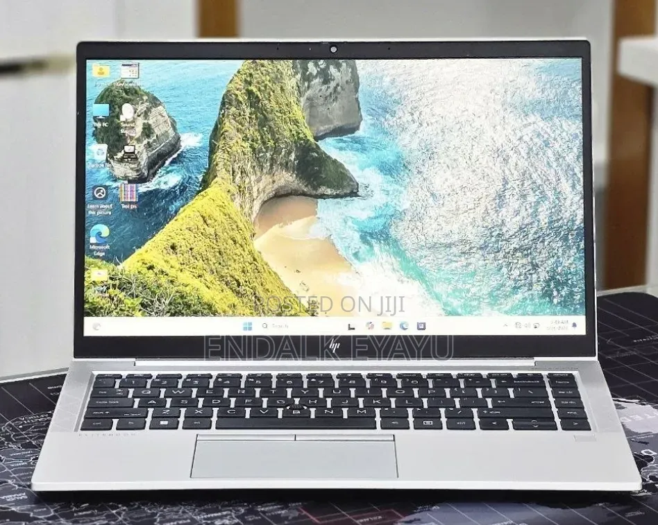 New Laptop HP EliteBook 845 G8 16GB AMD Ryzen 7 SSD 512GB
