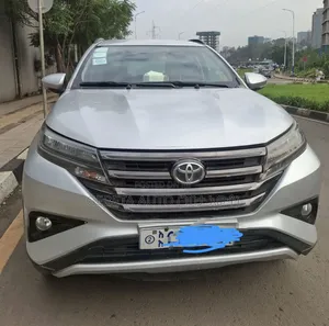 Toyota Rush 2022
