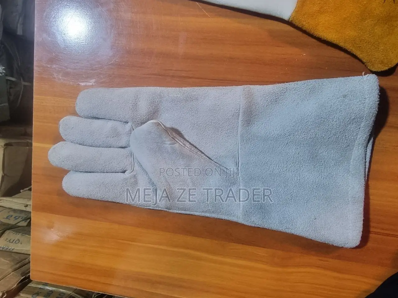 Koda Glove