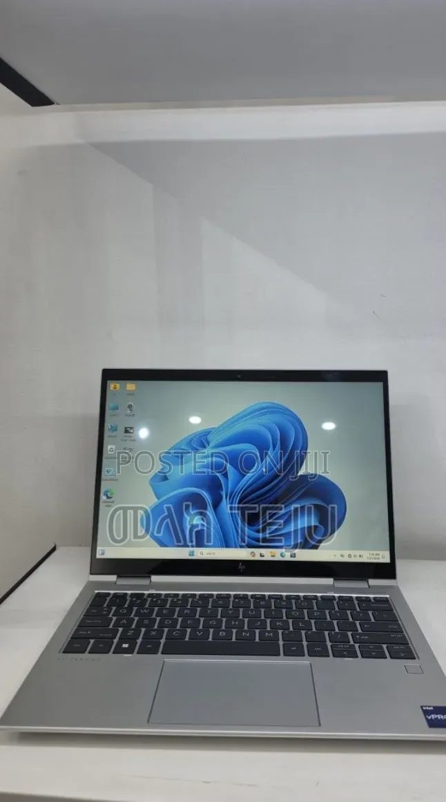 New Laptop HP EliteBook 830 16GB Intel Core Ultra 7 SSD 512GB