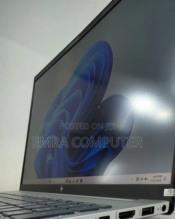 New Laptop HP 16GB Intel Core Ultra 7 SSD 1T