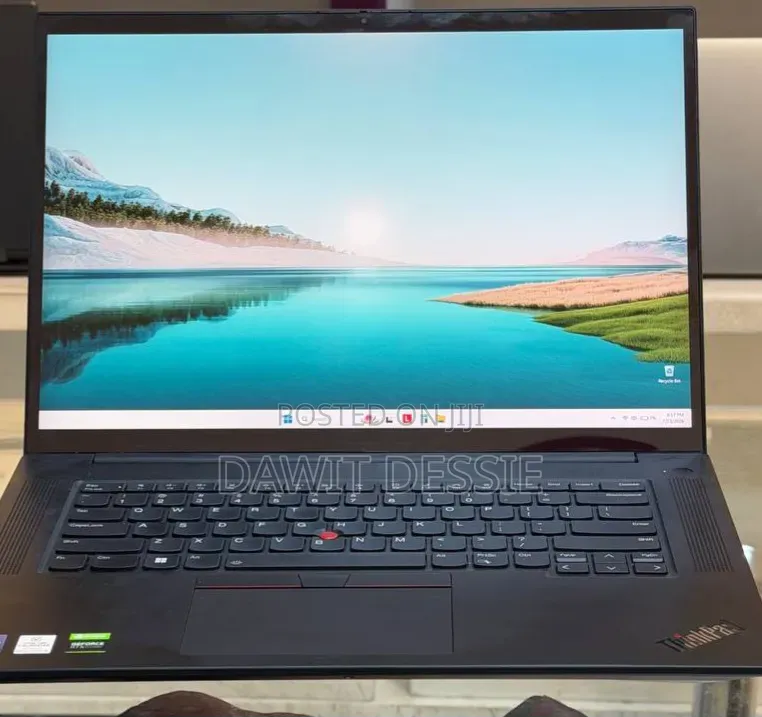 New Laptop Lenovo 16GB Intel Core i9 SSD 512GB