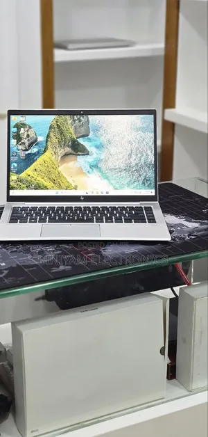 New Laptop HP EliteBook 845 G8 16GB AMD Ryzen 7 SSD 512GB