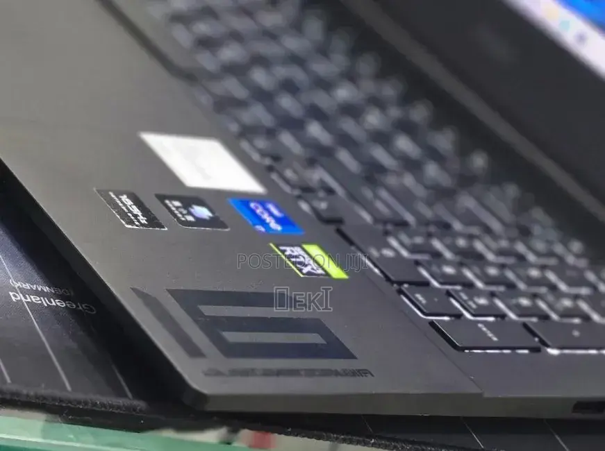 New Laptop HP Omen 16 16GB Intel Core i9 SSD 512GB