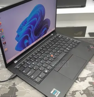 New Laptop Lenovo ThinkPad X1 Carbon 16GB Intel Core i7 SSD 512GB