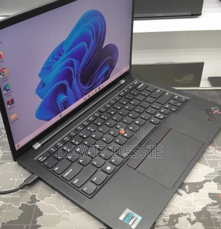 New Laptop Lenovo ThinkPad X1 Carbon 16GB Intel Core i7 SSD 512GB
