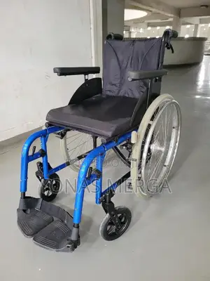 Normal European wheelchair炉身wheelchair舛三Ultra-Light Strong–supports