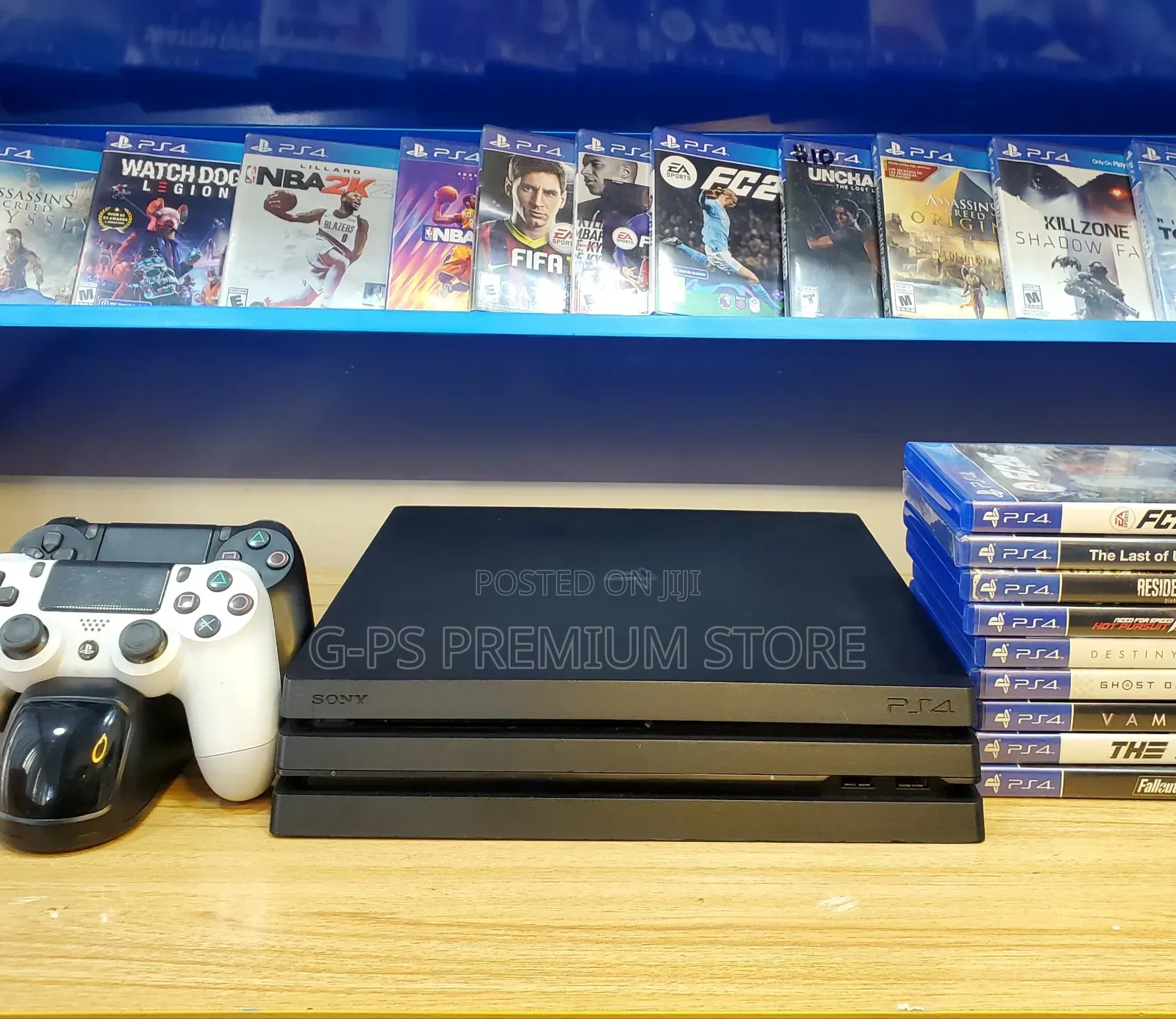 Ps 4 Pro Dubai Used 2 Joystick 