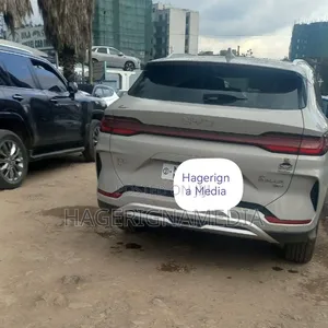 BYD Song Plus 2025 Ivory