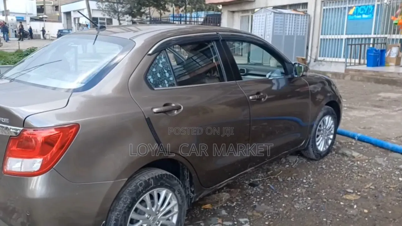 Suzuki Dzire 2022 Brown