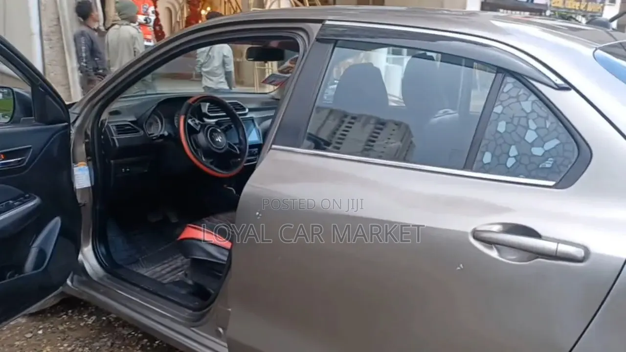 Suzuki Dzire 2022 Brown