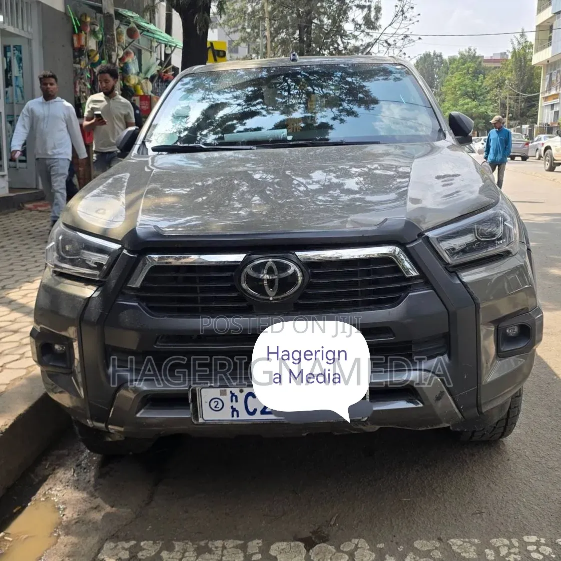 Toyota Hilux 2020 Gray
