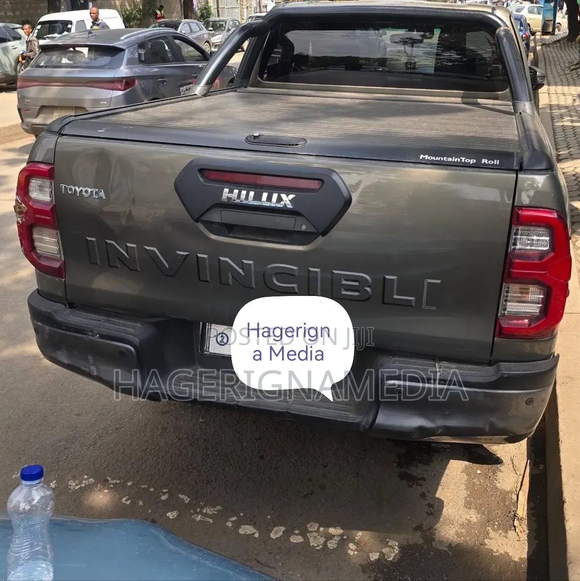 Toyota Hilux 2020 Gray