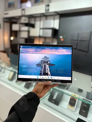 New Laptop HP EliteBook 830 G9 16GB Intel Core i5 SSD 512GB