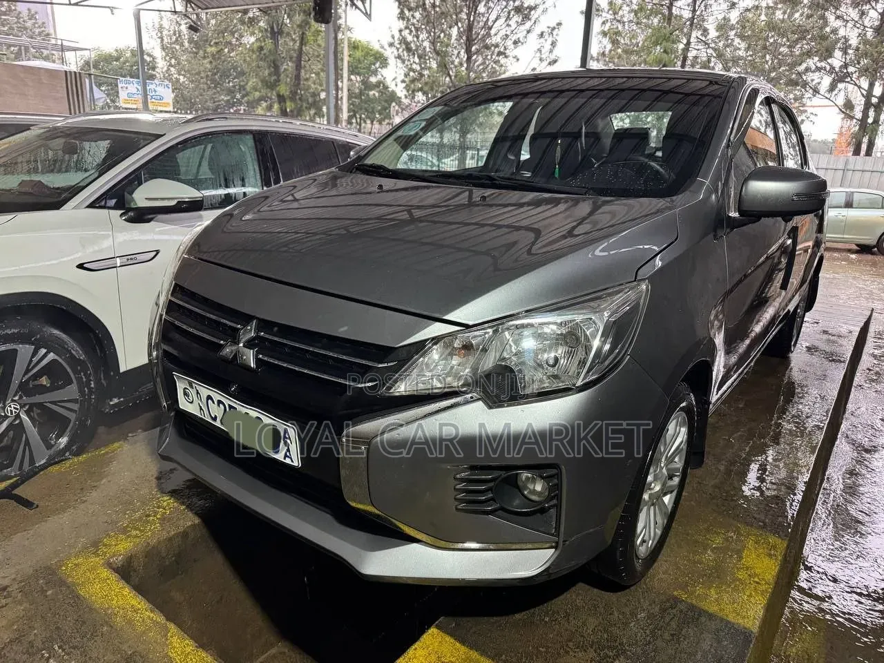 Mitsubishi Attrage 2022 Gray