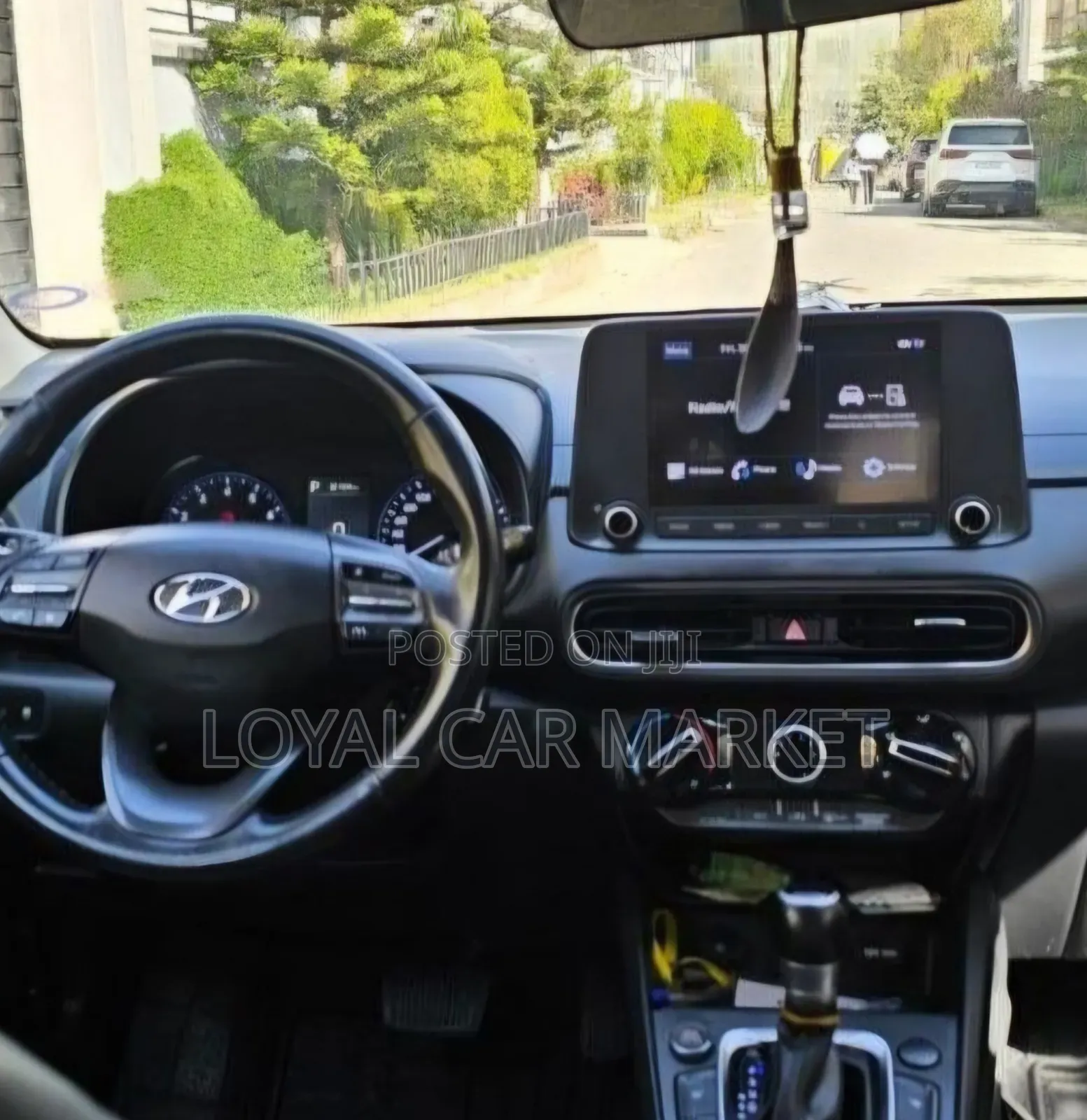 Hyundai Kona 2022 White